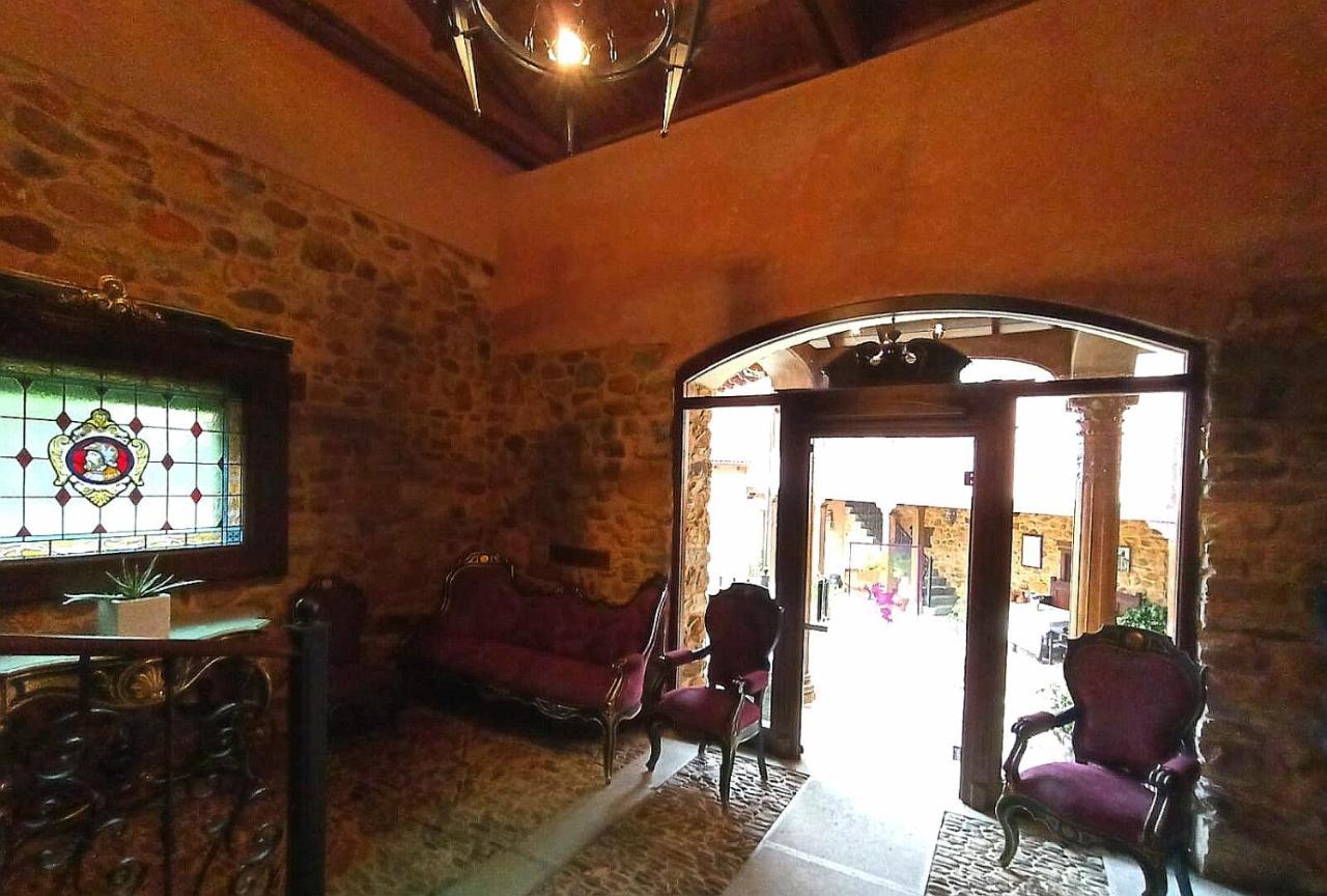 Hotel Palacio Del Conde De Rebolledo