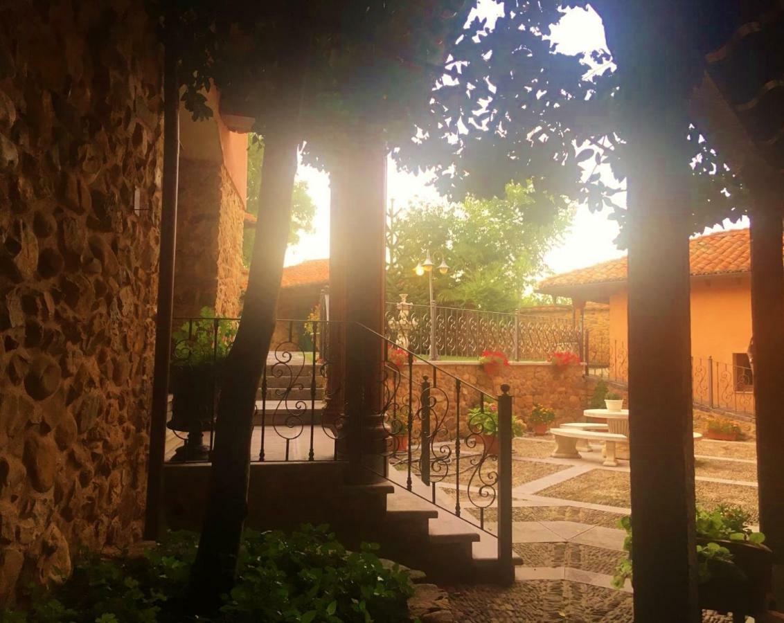 Hotel Palacio Del Conde De Rebolledo 3*