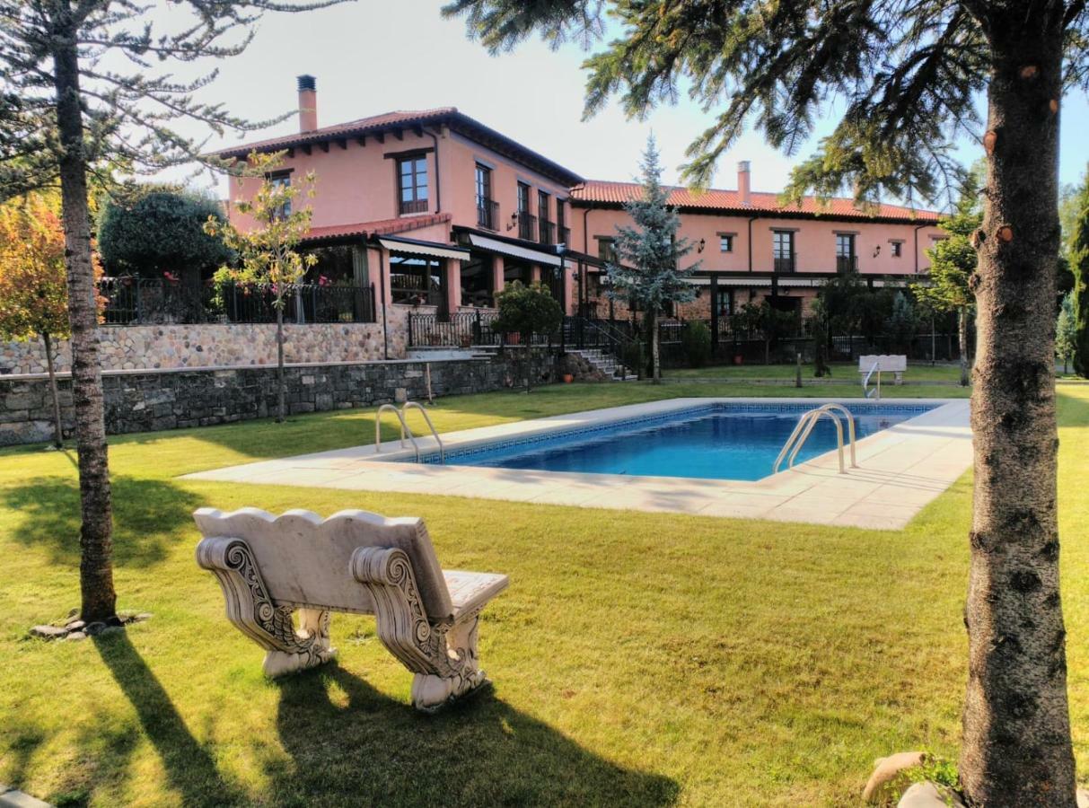Palacio Del Conde De Rebolledo Villaviciosa de la Ribera